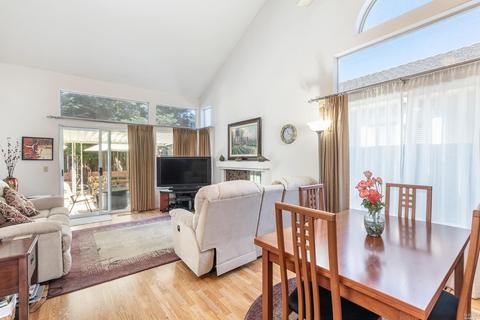 8473 Shadetree Dr, Windsor, CA 95492 photo 12