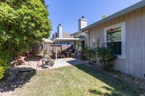 8473 Shadetree Dr, Windsor, CA 95492 photo 19