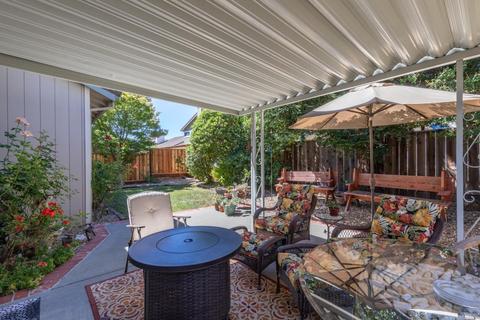 8473 Shadetree Dr, Windsor, CA 95492 photo 13