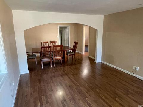 341 S 1st St, Dixon, CA 95620 photo 10
