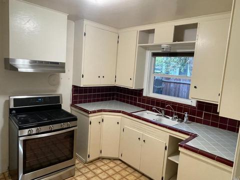 341 S 1st St, Dixon, CA 95620 photo 13