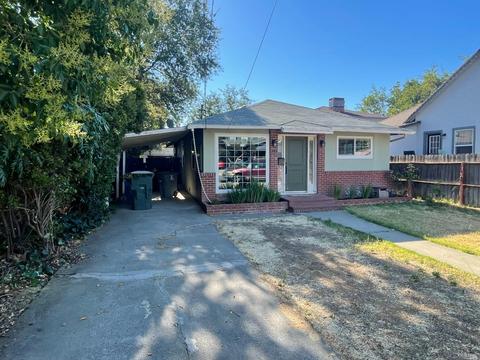 341 S 1st St, Dixon, CA 95620 photo 1