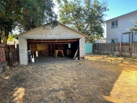 341 S 1st St, Dixon, CA 95620 photo 17