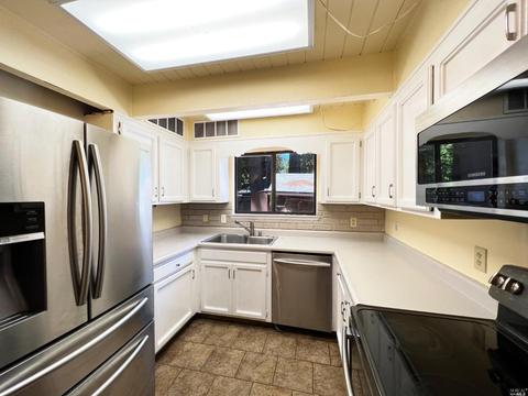 24186 Birch Ln, Willits, CA 95490 photo 14