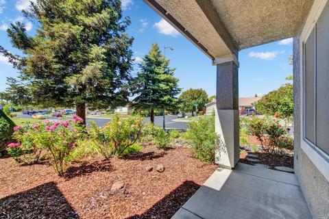 760 Ruby Dr, Vacaville, CA 95687 photo 9