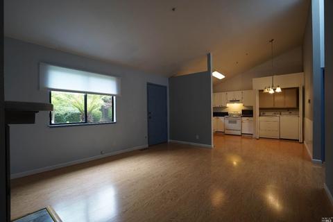 43 Pine Tree Cir, Cotati, CA 94931 photo 9