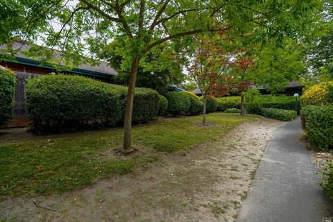 43 Pine Tree Cir, Cotati, CA 94931 photo 23