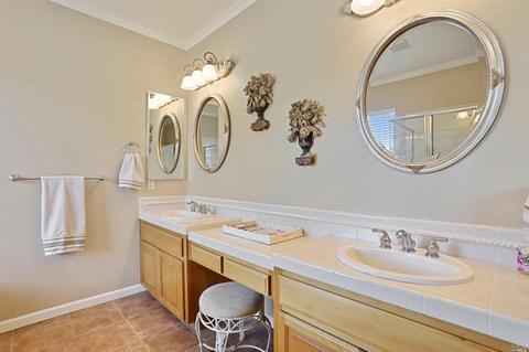 2832 Olivewood Ln, Vallejo, CA 94591 photo 37