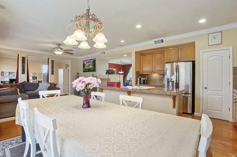 2832 Olivewood Ln, Vallejo, CA 94591 photo 17