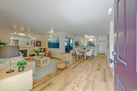 7 W Harbor Dr, Sausalito, CA 94965 photo 2
