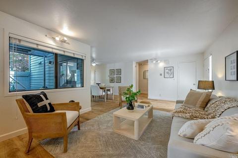 7 W Harbor Dr, Sausalito, CA 94965 photo 5