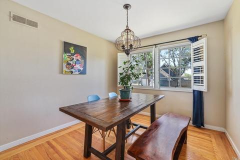 150 Claremont Ave, Vallejo, CA 94590 photo 8