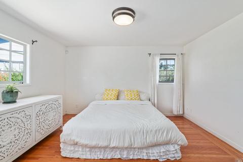 150 Claremont Ave, Vallejo, CA 94590 photo 11