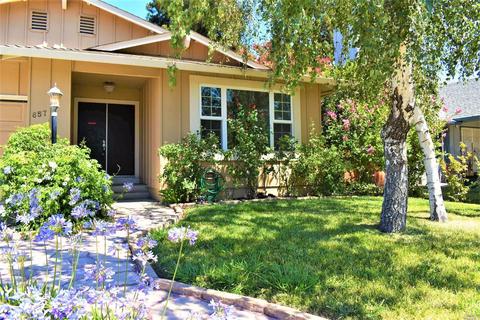 657 Hamilton Dr, Vacaville, CA 95687 photo 4