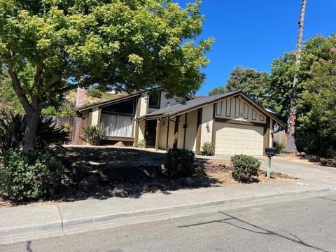 437 Larkin Dr, Benicia, CA 94510 photo 3