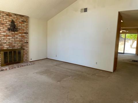 437 Larkin Dr, Benicia, CA 94510 photo 4