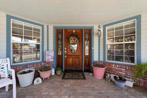 825 Royal Elf Ct, Dixon, CA 95620 photo 6