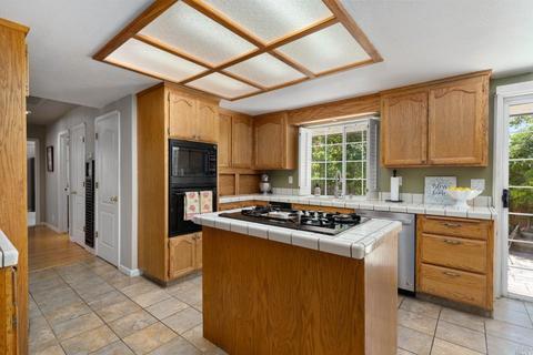 825 Royal Elf Ct, Dixon, CA 95620 photo 19