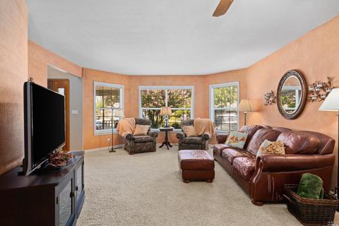 825 Royal Elf Ct, Dixon, CA 95620 photo 10