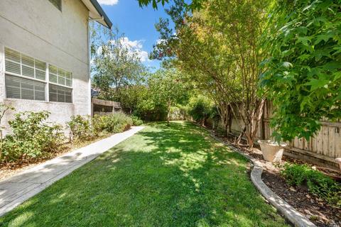 825 Royal Elf Ct, Dixon, CA 95620 photo 43