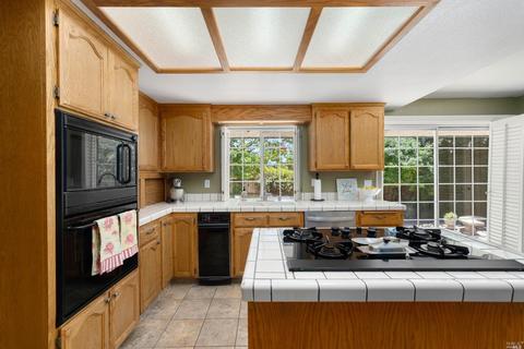 825 Royal Elf Ct, Dixon, CA 95620 photo 18