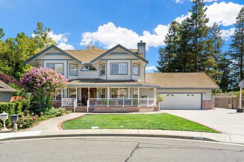 825 Royal Elf Ct, Dixon, CA 95620 photo 1