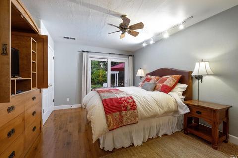 385 Walnut Ave, Sonoma, CA 95476 photo 6
