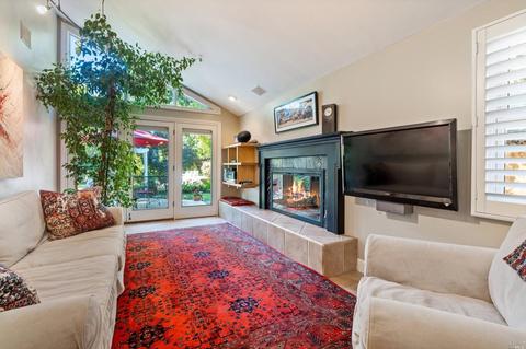 385 Walnut Ave, Sonoma, CA 95476 photo 24