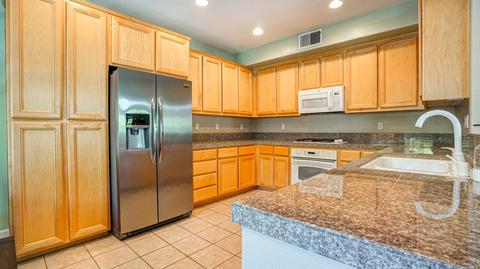 407 Matteri Cir, Cotati, CA 94931 photo 11