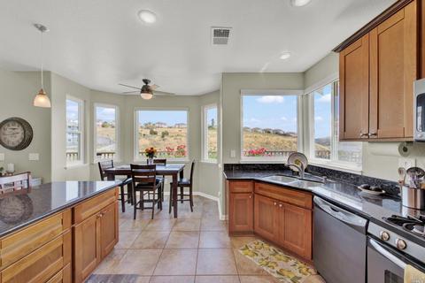 87 Castle Hill Ct, Vallejo, CA 94591 photo 12