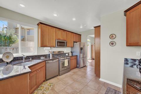 87 Castle Hill Ct, Vallejo, CA 94591 photo 15