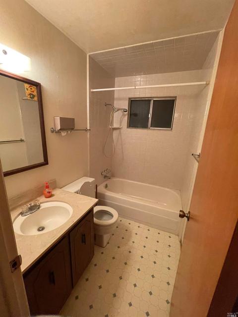 296 Cascade Dr, Vacaville, CA 95687 photo 5