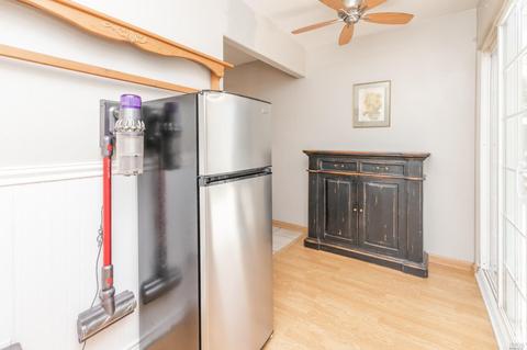 433 W H St, Dixon, CA 95620 photo 5