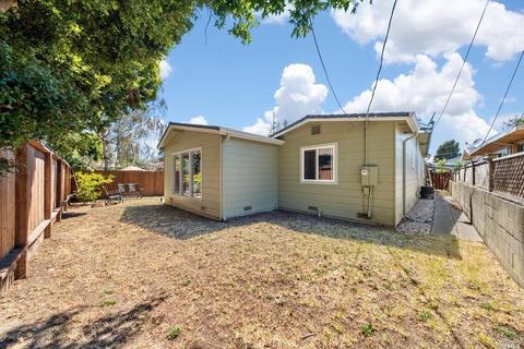 114 Lois Ln, Vallejo, CA 94590 photo 22