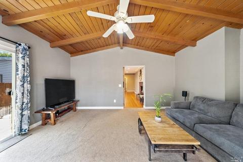 114 Lois Ln, Vallejo, CA 94590 photo 11