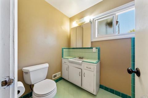 114 Lois Ln, Vallejo, CA 94590 photo 20