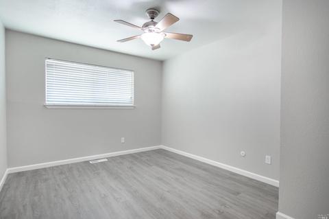 870 W A St, Dixon, CA 95620 photo 22