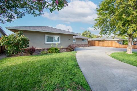 870 W A St, Dixon, CA 95620 photo 2