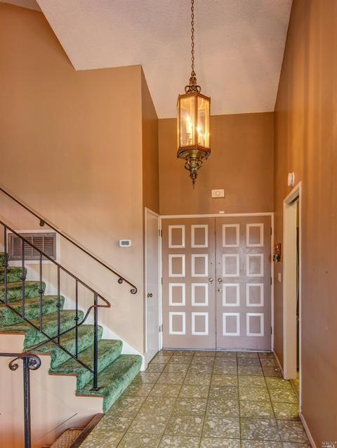 125 Skyway Dr, Vallejo, CA 94591 photo 5