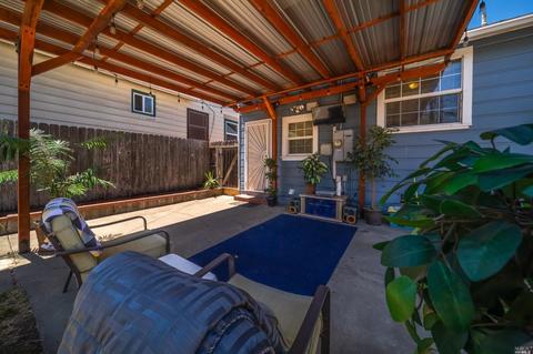554 Russell St, Vallejo, CA 94591 photo 29