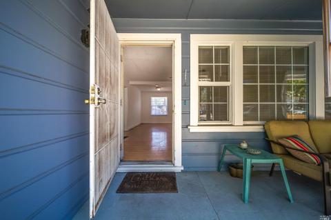 554 Russell St, Vallejo, CA 94591 photo 7