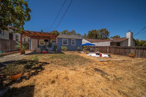 554 Russell St, Vallejo, CA 94591 photo 32