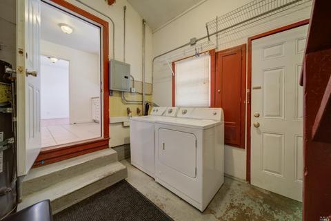 554 Russell St, Vallejo, CA 94591 photo 23