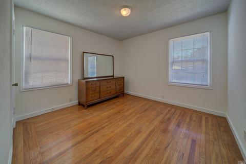 554 Russell St, Vallejo, CA 94591 photo 15