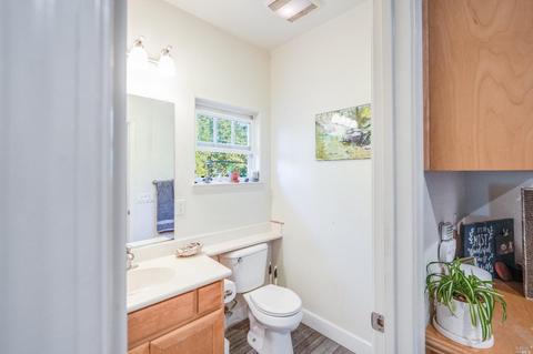 402 Matteri Cir, Cotati, CA 94931 photo 17