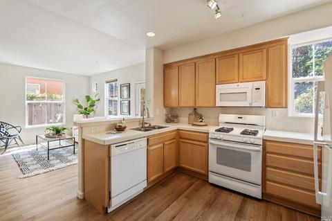 94 Arnold Dr, Novato, CA 94949 photo 7