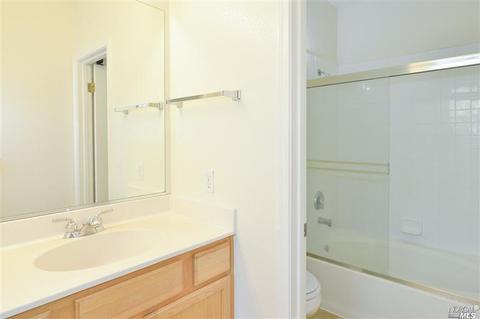 13 Dyquisto Way, Cotati, CA 94931 photo 3