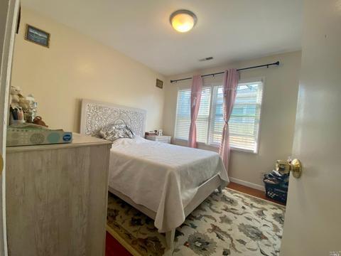 331 Bw Williams Dr, Vallejo, CA 94589 photo 8