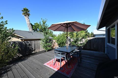 726 Ely Blvd S, Petaluma, CA 94954 photo 32
