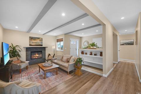 726 Ely Blvd S, Petaluma, CA 94954 photo 8